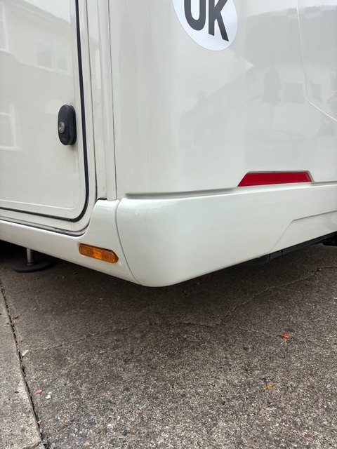 {"data":{"product":"tiktok","editingEffectsList":[],"is_default_prop":"MA=="}}